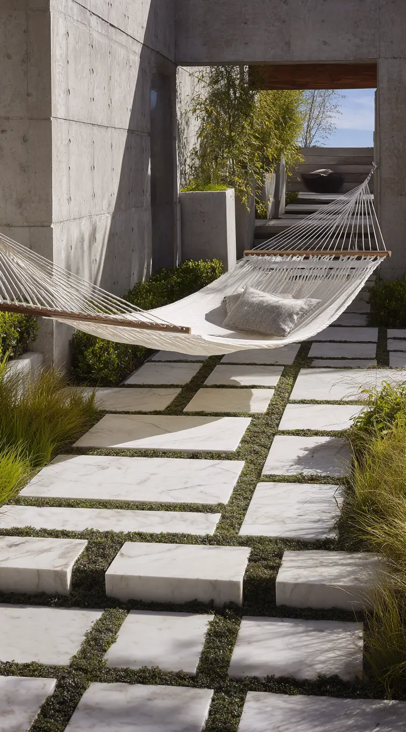 Minimalist Backyard Hammock