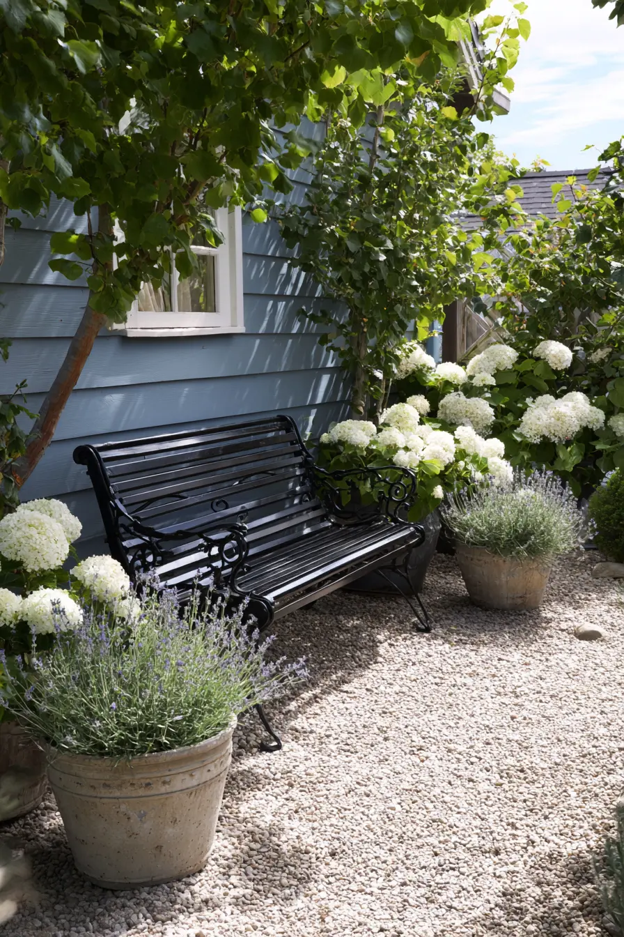 Stylish Black Metal Garden Bench Hideaway