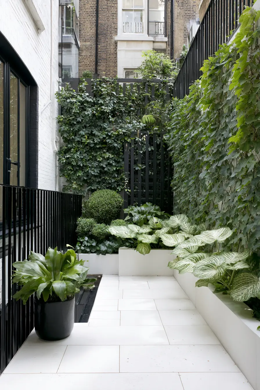 Urban Oasis With A Contemporary Twist
